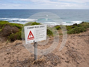 Warning sign at Moses Rock Beach, Western Australia