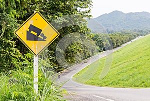 Warning steep road sign slope