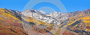 Wasatch mountain state park in Utah with colorful fall foliage in autumn time