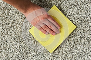 Washing carpet from dirty spot