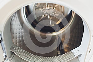 Washing machine drum interior, Internal view of an empty washing machine drum.