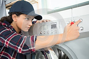 Washing machine repair service photo