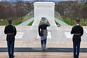 Changing of the Guard at Tomb of the Unknowns, Arlington National Cemetery, Washington DC, USA