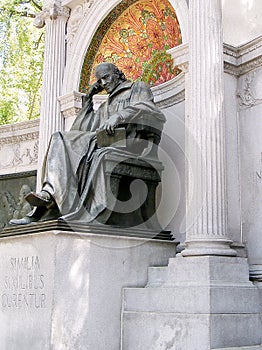 Monumento 2010 