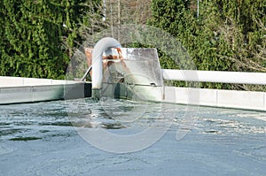 Waste water treatment with biological mud