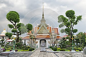 Wat Arun Bangkok Buddhist Temple Grounds