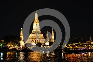 Wat Arun - Bangkok, Thailand