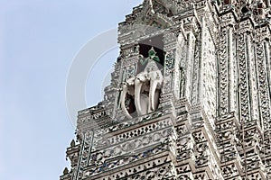 Wat Arun Ratchawararam Ratchawaramahawihan or Wat Arun is a Buddhist temple in Bangkok , Thailand
