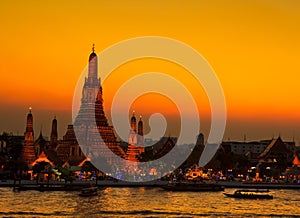 Wat Arun in the sunset