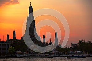 Wat Arun temple