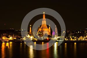 Wat Arun or Temple of Dawn at beautiful night scene.