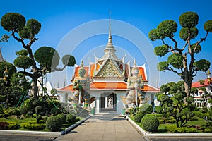 Wat arun,Temple of dawn,Landmark famous temple of Bangkok