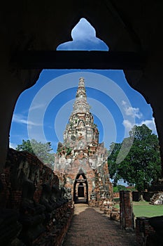 Wat Chaiwatthanaram photo