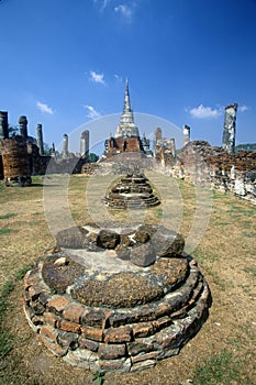 Wat Chang Lom Ancient Buddhist Temple at Sri Satchanaiai Historical Park, Thailand