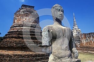 Wat Chang Lom Ancient Buddhist Temple at Sri Satchanaiai Historical Park, Thailand