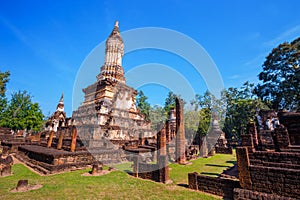 Wat Chedi Jet Thaew at Si Satchanalai Historical Park, Sukhothai, Thailand