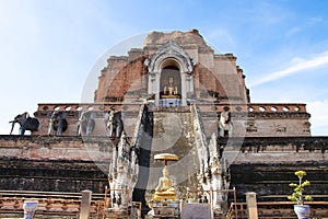 Wat Chedi Luang Varavihara. landmark for tourist at Chiang Mai,Thailand. This temple in the old city center of Chiang Mai,Thailand