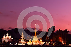 Wat Jong Klang at dusk