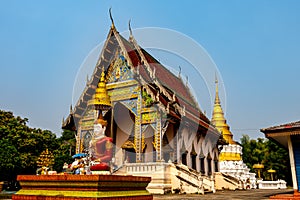 Wat Khu Kum, the ancient buddhist temple photo