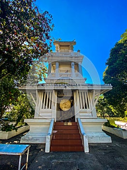 Wat Luang Pho Sot Thammakayaram in Ratchaburi, Thailand