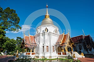 Wat Pa Dara Phirom Phra Aram Luang in Mae Rim