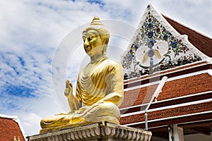 Wat Phaichayon Phon Sep Ratchaworawihan temple in Samut Prakan, Thailand