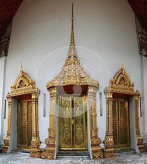 Wat Pho doors