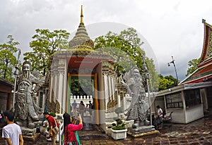 Wat Pho Temple Bangkok Thailand architecture 8