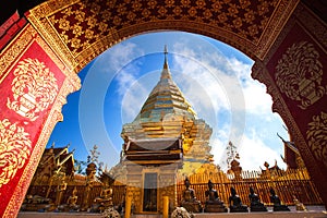   histórico templo en tailandia 