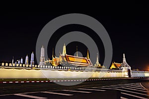 Wat Phra Kaew or Wat Phra Si Rattana Satsadaram at night.