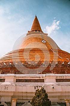 Wat Phra Pathom Chedi Ratchaworamahawihan or Wat Phra Pathommachedi Ratcha Wora Maha Wihan, in Nakhon Pathom, Thailand