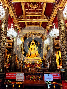 Wat Phra Phuttha Chinnarat
