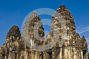 Wat Phra Prang Sam Yot