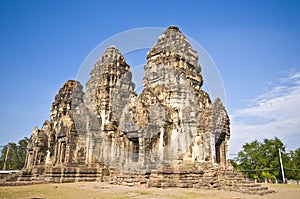 Wat Phra Prang Sam Yot