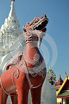 Wat Phra Tart Hariphunchai Worra Mahawiharn (Big Thai Singh 1)