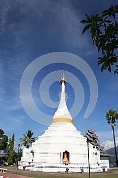 Wat Phrathat Doi Gongmoo, Mae Hong Son, Thailand photo