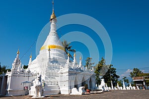 Wat Phrathat Doi Kongmu in Mae Hong Son, Thailand