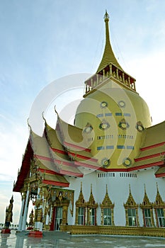 Wat Phrong-Akat (The buddhist temple in Chachoengsao)