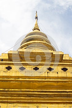 Wat Pra That sri Chomthong vora vihan, Pagoda in Chiangmai