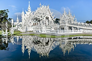 The White Temple in Chiang Rai photo