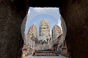 Wat si sawai in Sukhothai Historical Park, Sukhothai, Thailand photo