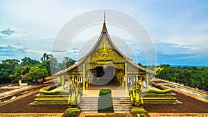 wat Sirindhorn Wararam Phu Prao temple