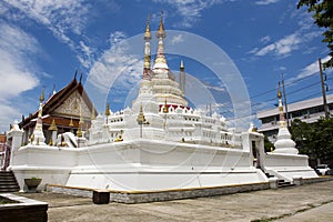 Wat Songtham Worawihan at Amphoe Phra Pradaeng in Samut Prakan, Thailand