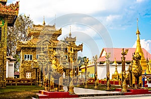 Wat Thai Wattanaram It is a Thai temple that is built in Myanmar style. There is a beautiful golden color in Mae Sot District