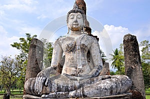 Buddha Statue at Wat Traphang Ngoen