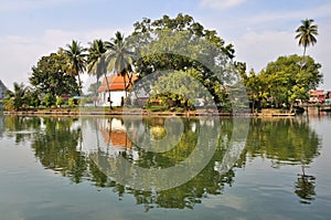 Wat Traphang Thong