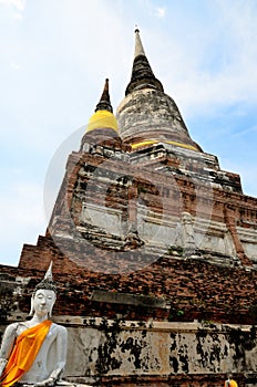 Wat Yai Chai Mongkol Ayutthaya