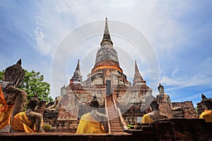 Wat Yai Chai Mongkol at Ayutthaya