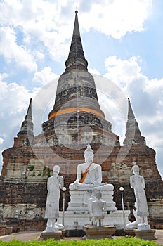 Wat Yai Chai Mongkol in Ayutthaya