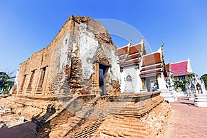 Wat Yai Chom Prasat at Tha Chin, Mueang Samut Sakhon District